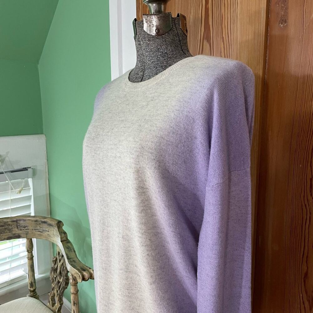 Vince Cashmere/Wool Blend Lavender-to Gray Tonal Gradiant Sweater  Sz XS💛🎀 - Picture 2 of 12